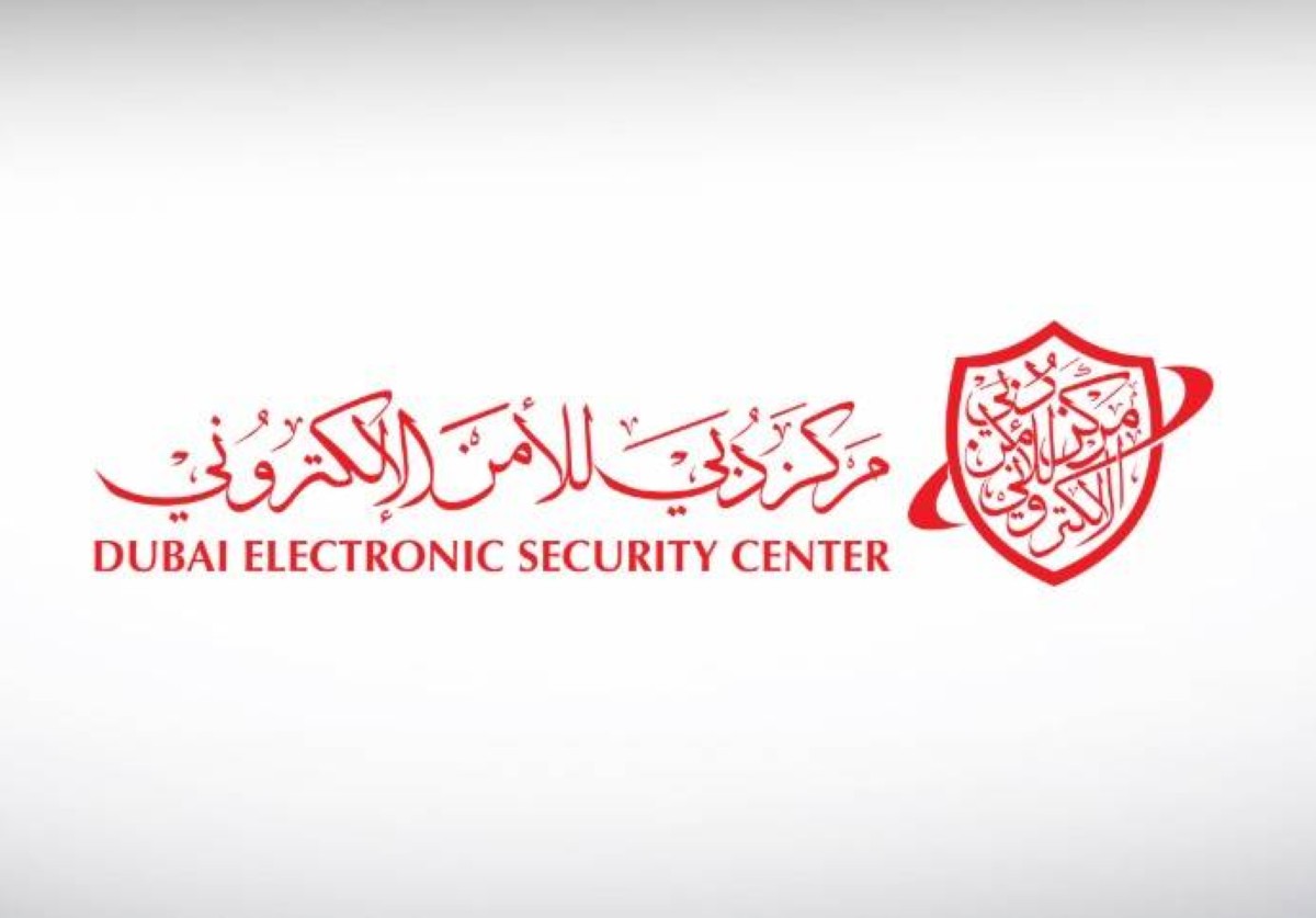 "دبي للأمن الإلكتروني" يحذر من إنشاء صور وفيديوهات وأصوات مزيفة ونشر محتوى مضلل