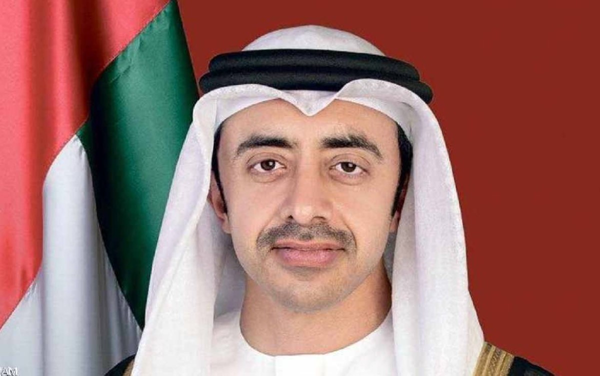 عبدالله بن زايد يبحث هاتفياً مع عدد من المسؤولين ووزراء الخارجية تداعيات الاعتداءات الصاروخية الإيرانية الغاشمة والإرهابية على الإمارات ودول شقيقة