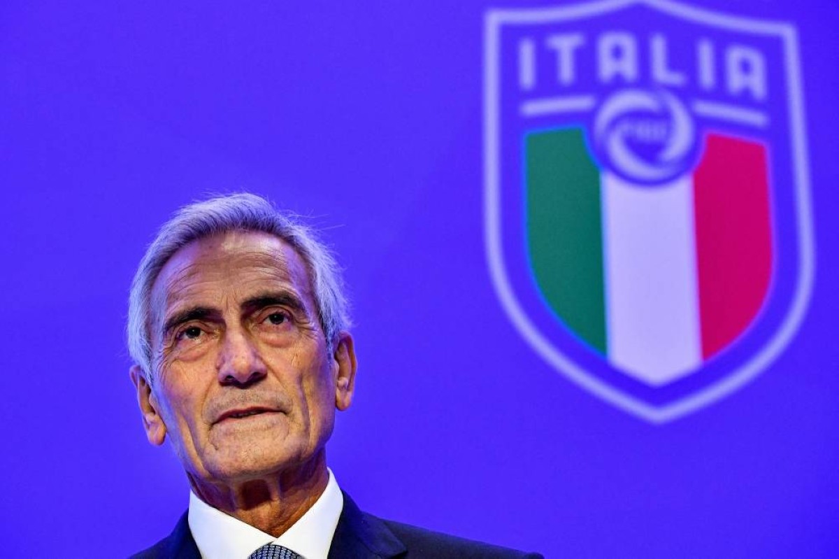 رئيس الاتحاد الإيطالي يقدّم استقالته.. ولوتشيسكو يرحل عن تدريب رومانيا