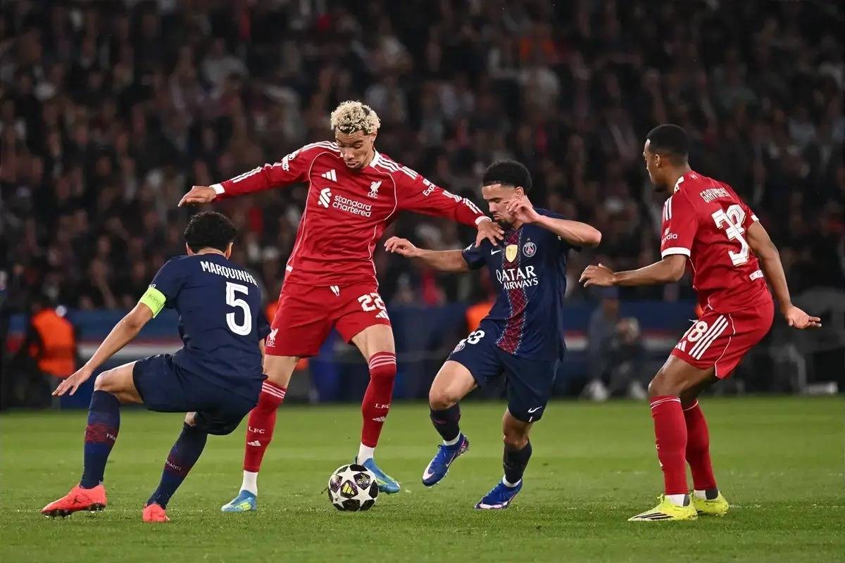 صدام أوروبي مشتعل.. ليفربول يحلم بالعودة الأوروبية أمام باريس سان جيرمان