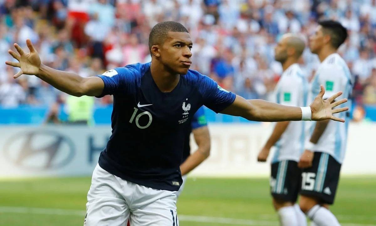 حكايات كأس العالم.. 4 دقائق أعلنت بداية عصر مبابي