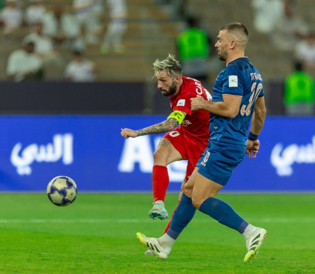 ميزان الأرقام يميل لشباب الأهلي قبل نصف النهائي الآسيوي