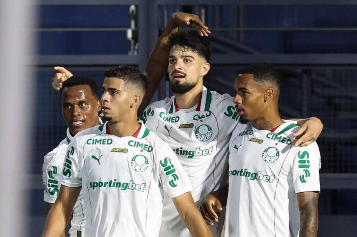 بالميراس يواصل السيطرة على قمة الدوري البرازيلي بحضور كلوب