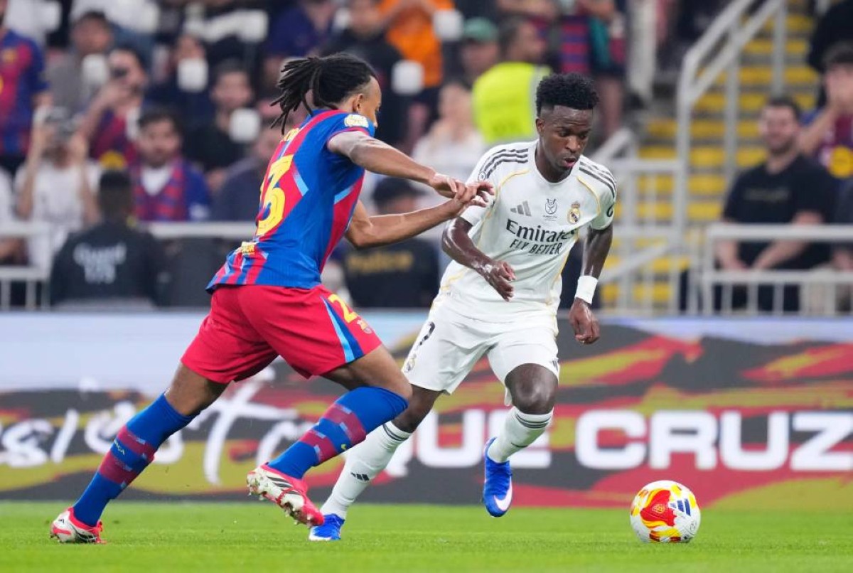 ريال مدريد يحاول تأجيل تتويج برشلونة في «كامب نو»