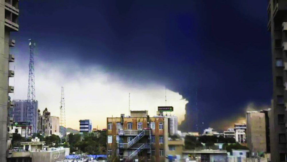 فصيل متشدد يهاجم قاليباف ويدعو لإقالة عراقجي