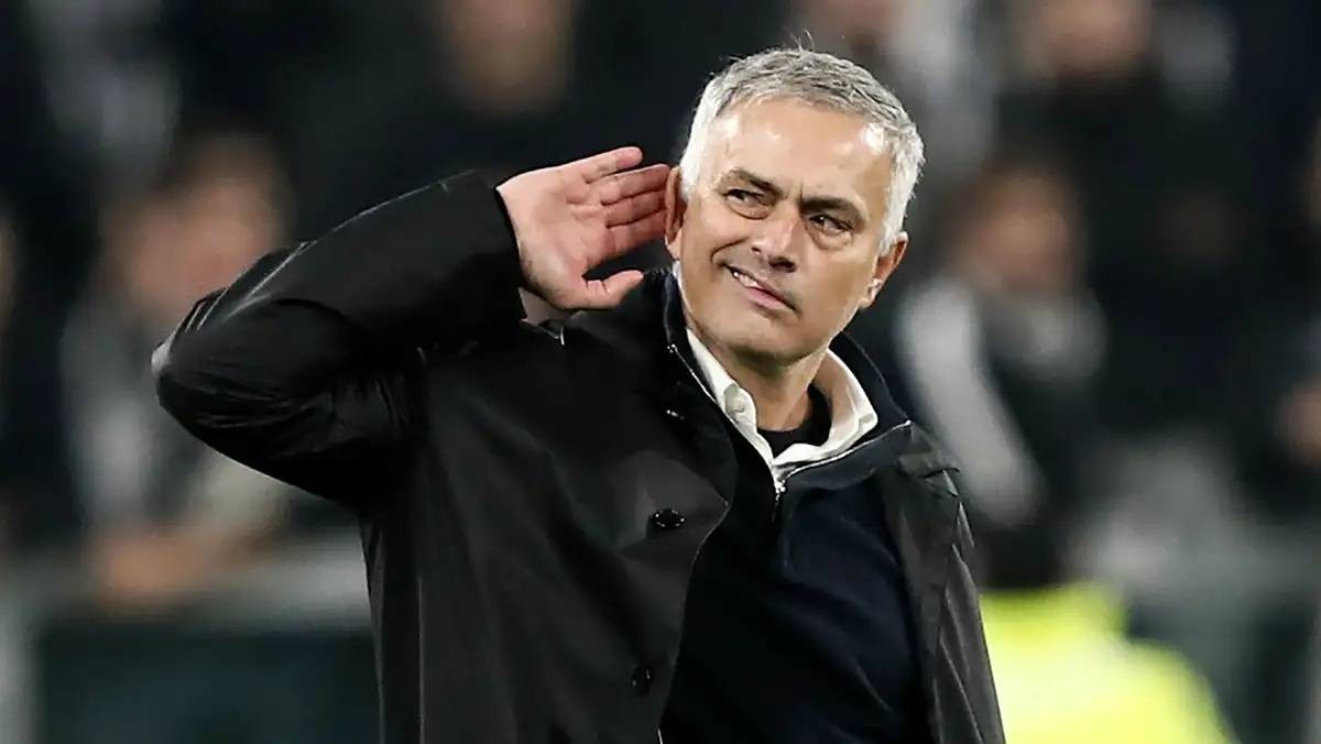 تجميد مفاوضات مورينيو مع ريال مدريد مؤقتاً بسبب الانتخابات