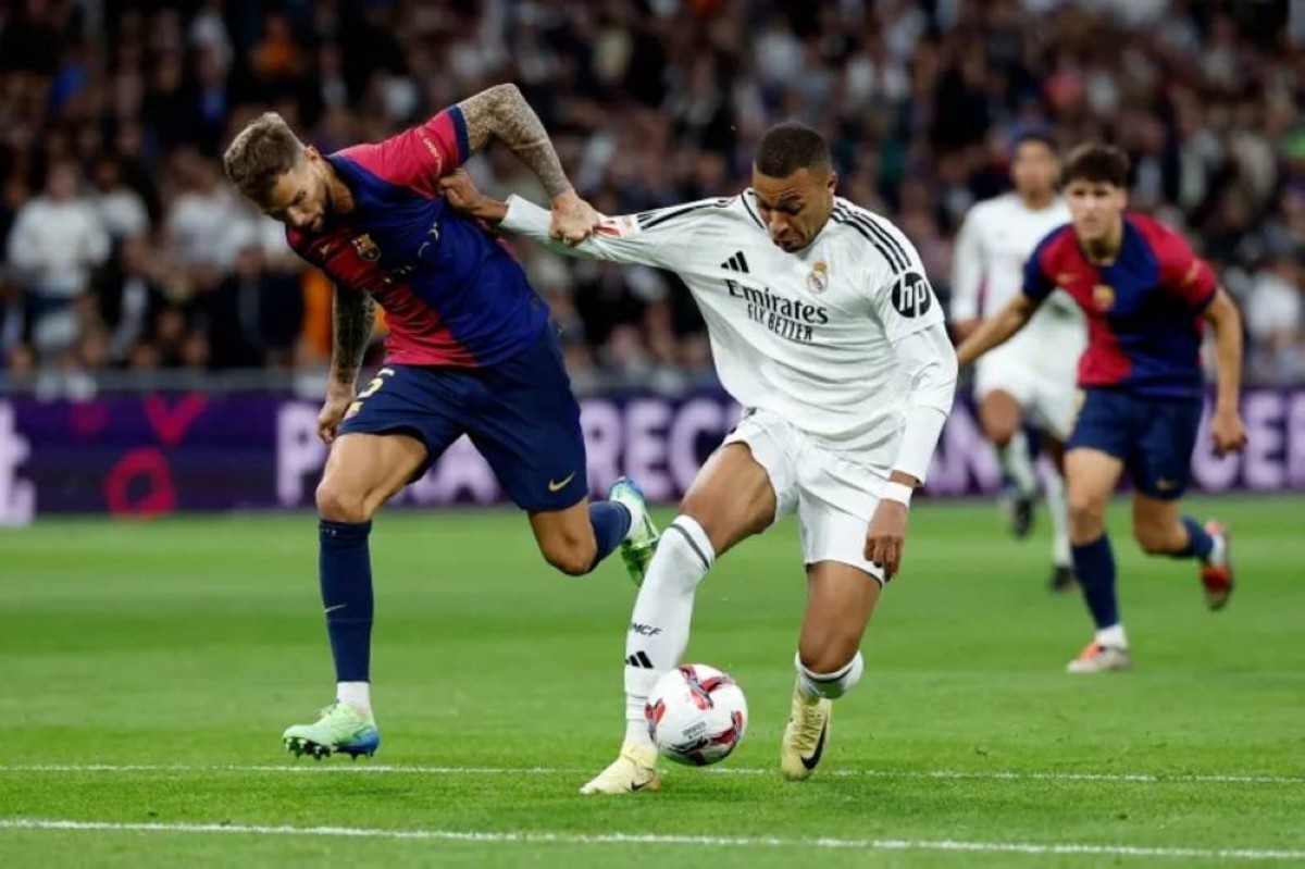قصة 7 ألقاب دوري سرقت من ريال مدريد