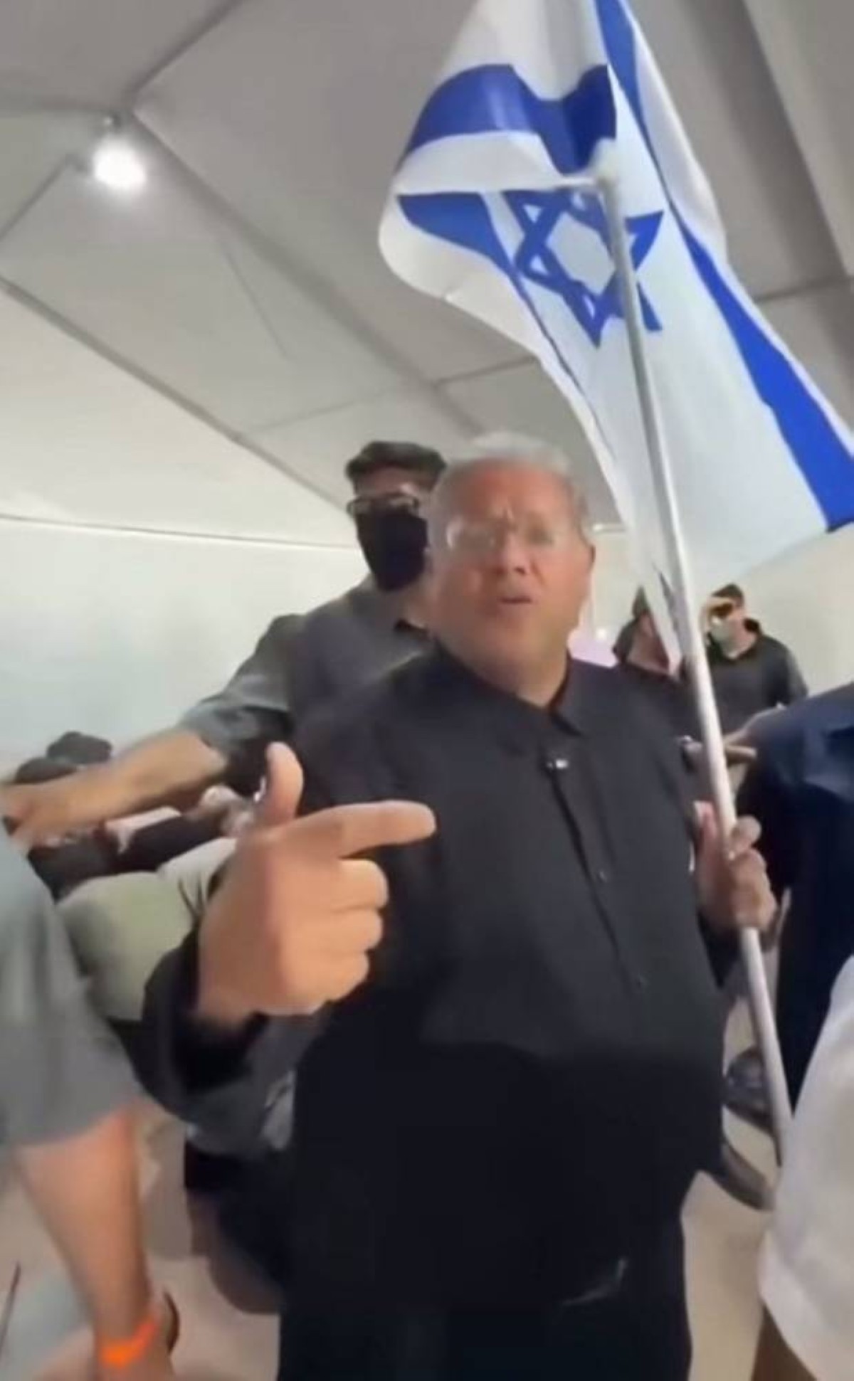 بسبب فيديو "أسطول الصمود".. انتقادات دولية حادة لوزير الأمن الإسرائيلي