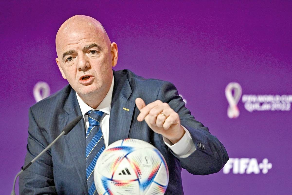 إنفانتينو يسخر من غياب إيطاليا عن المونديال.. فماذا قال؟