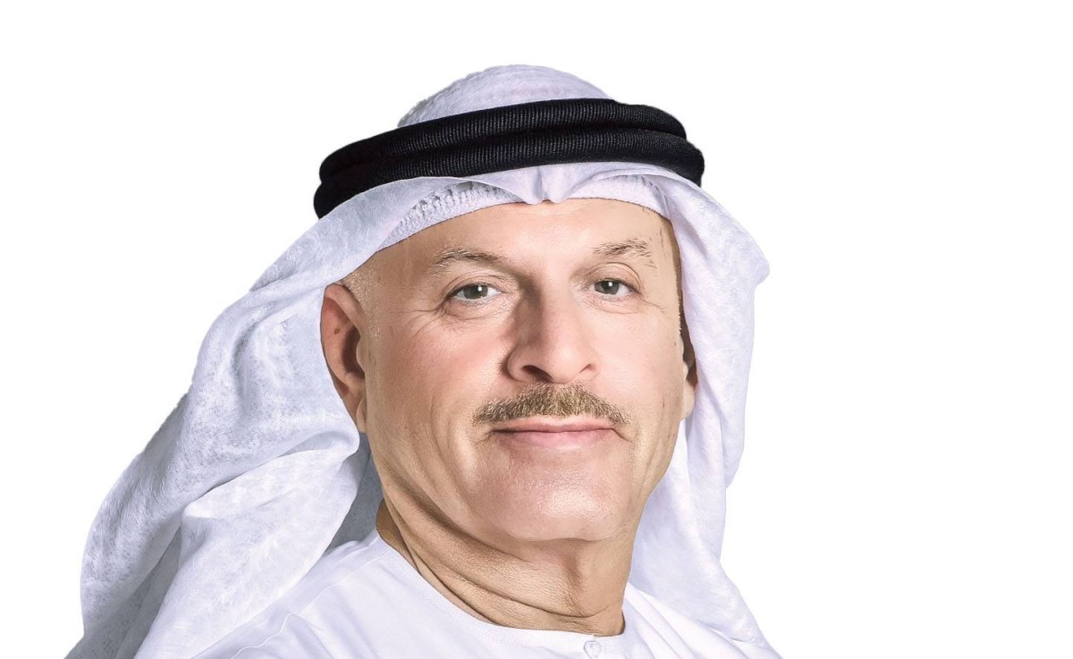 خليفة الزفين   
