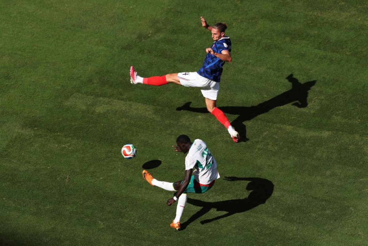 مبابي يقود فرنسا للفوز على السنغال ويدخل تاريخ «الديوك» في كأس العالم