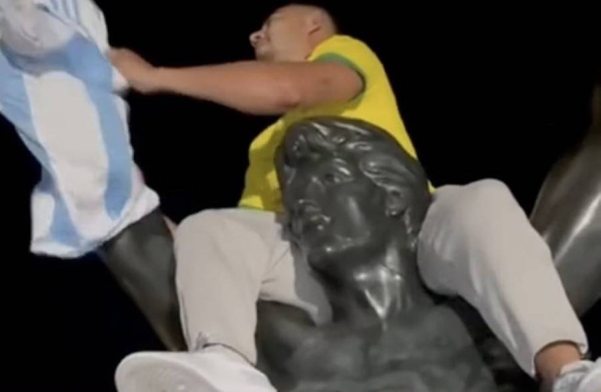 هل يصمد «سحر» ميسي في مواجهة «لعنة روكي» البرازيلية؟