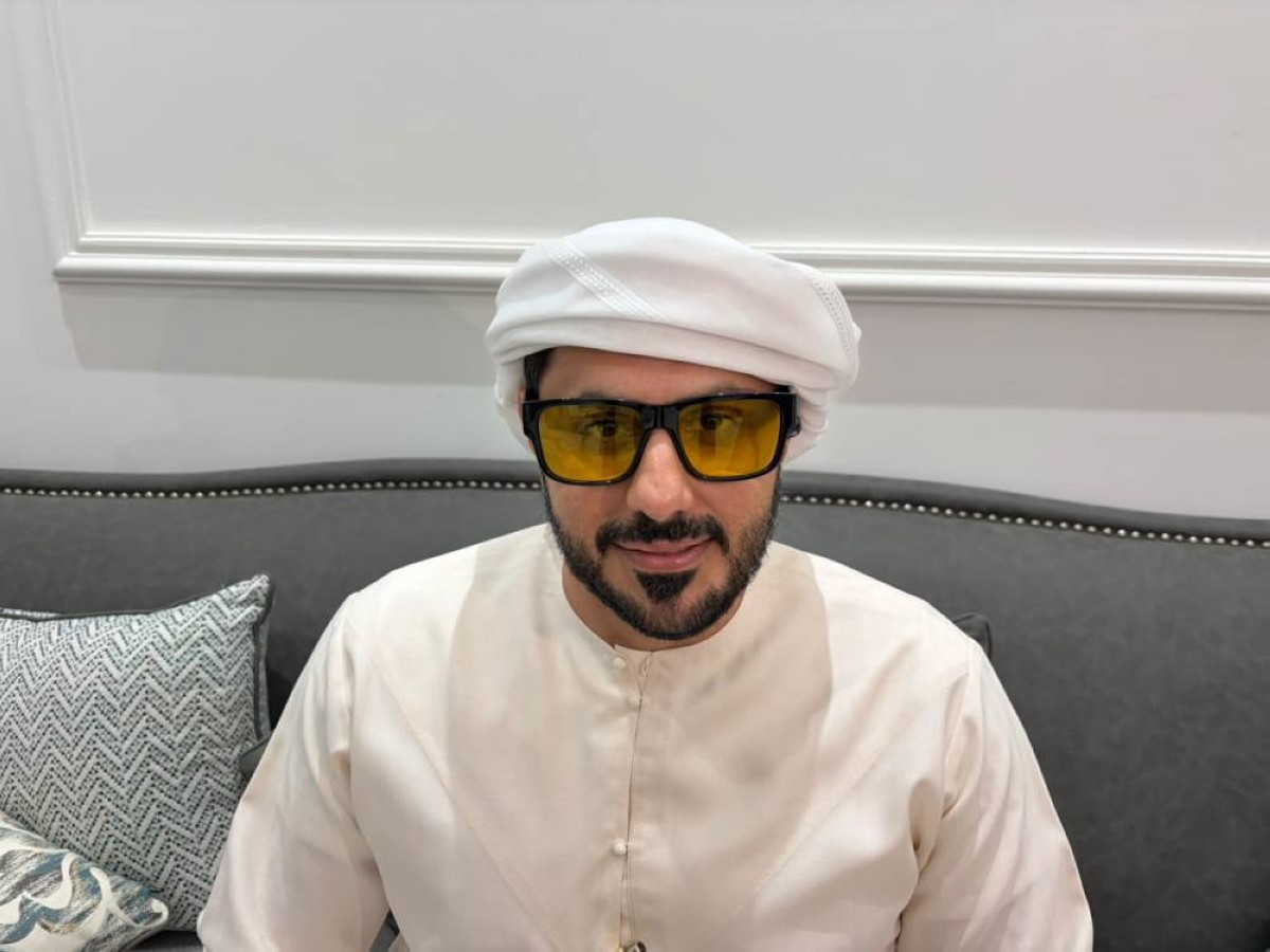 النظارات الصفراء.. هل تملك حقاً شفرة النوم السعيد؟