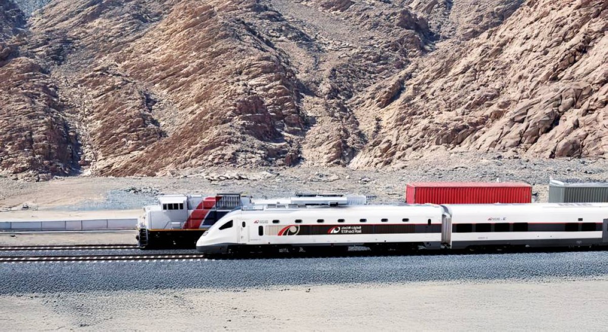 القطار محرك تنموي يرسّخ تنافسية الاقتصاد الإماراتي