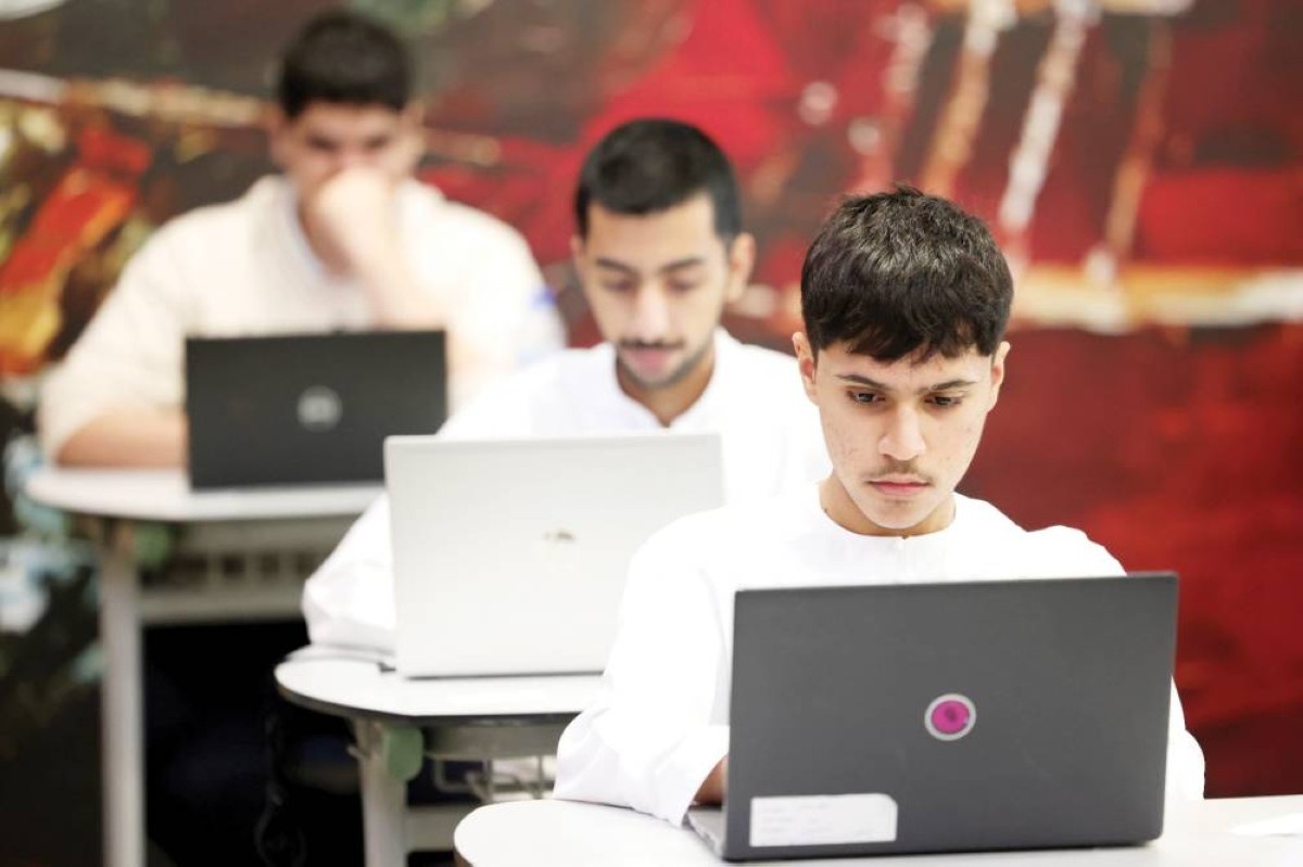 اليوم.. اختتام امتحانات الثاني عشر بـ «الأحياء»