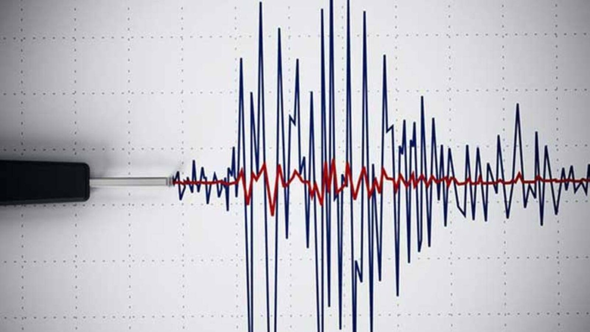 زلزال بقوة 6,2 درجات يضرب قبالة شرق إندونيسيا