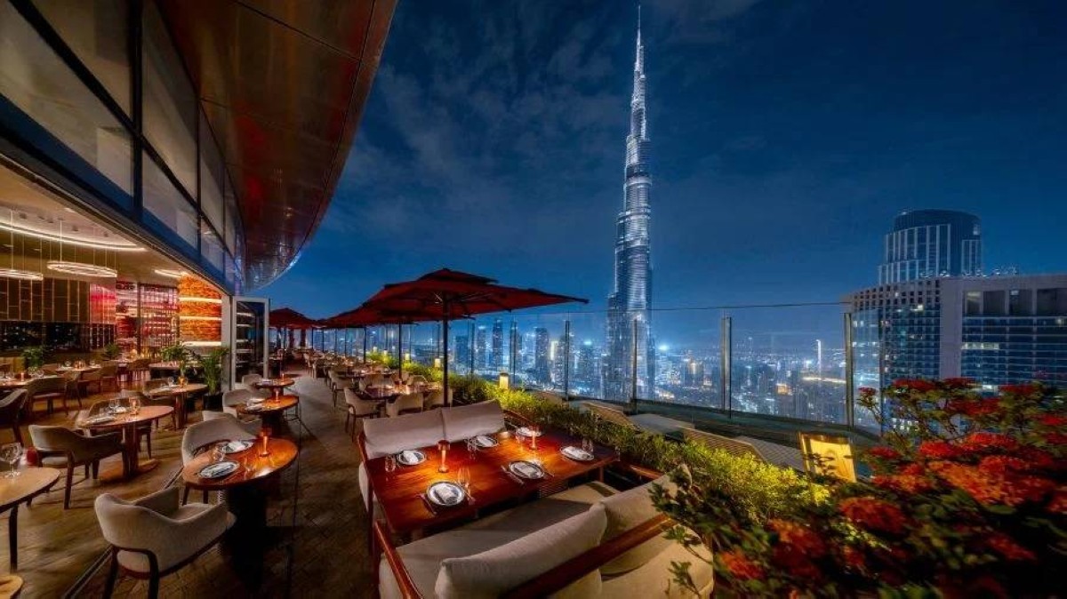 الإمارات تعزز موقعها العالمي في السياحة الحلال مع تسارع التحول نحو السفر الرقمي الذكي