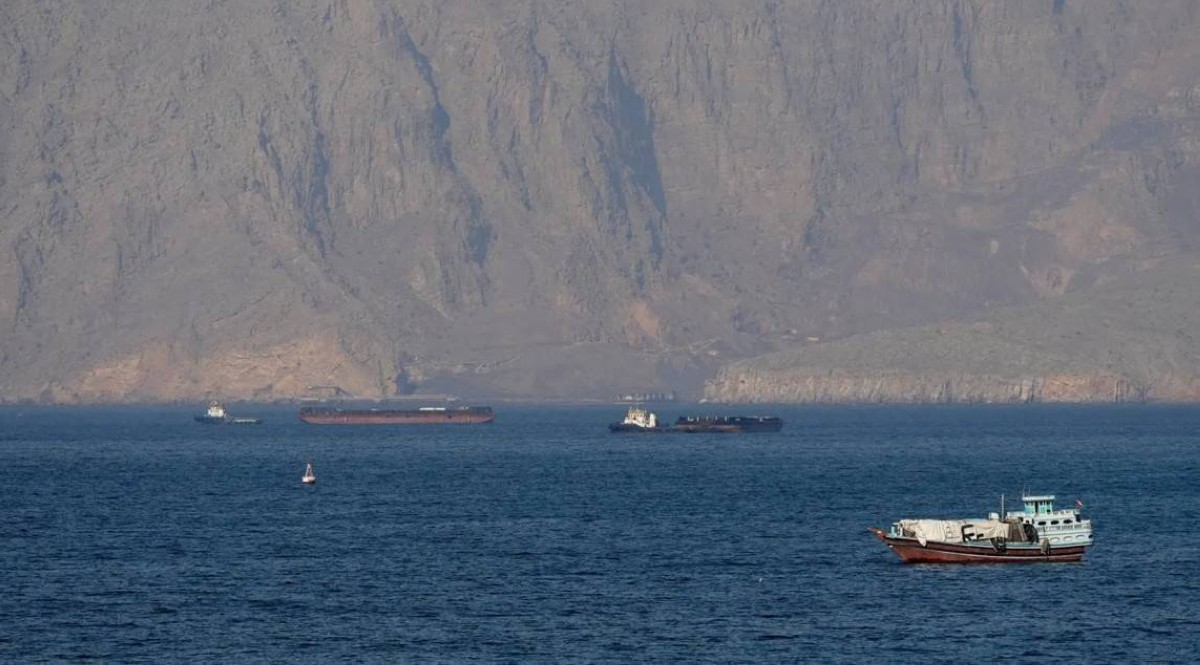 ترامب يمهل إيران 24 ساعة لفتح "هرمز"