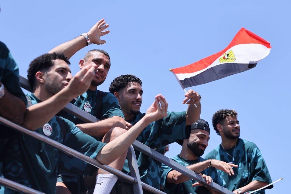 من إنجاز المونديال إلى العلمين.. رحلة الفراعنة بين سحر السياحة وشغف الجماهير تشعل الجدل