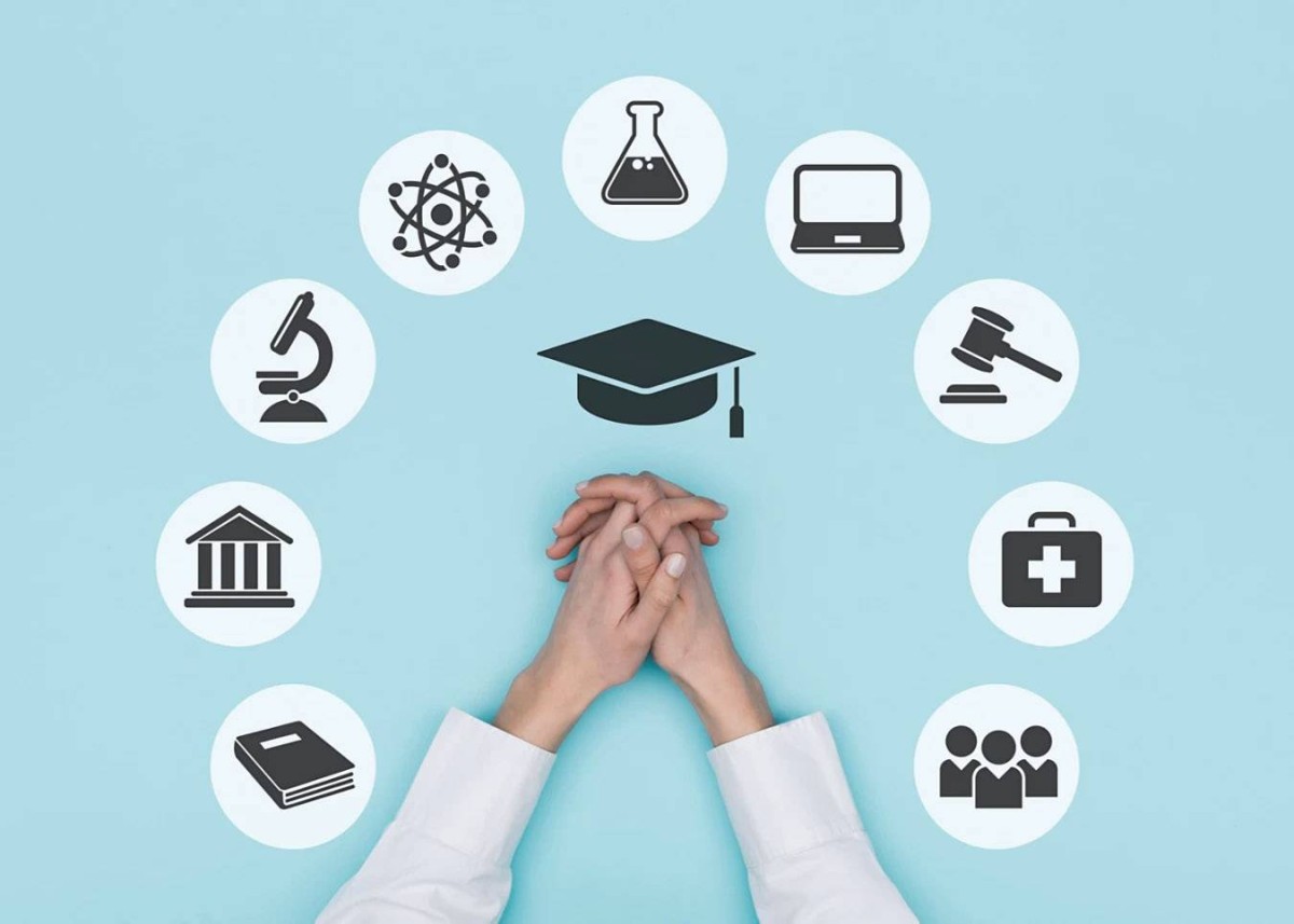 التخصص الجامعي.. قرار يبدأ بالإرشاد لا بالمعدل