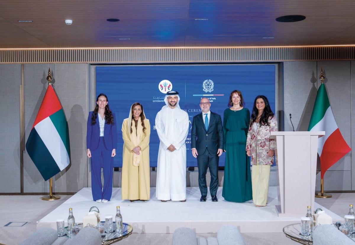 الرئيس الإيطالي يمنح بدور القاسمي وسام استحقاق الجمهورية برتبة ضابط