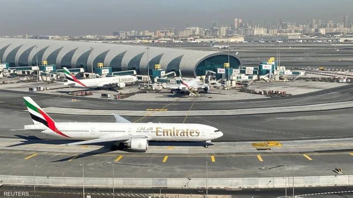 مطار دبي يعمل بكامل زخمه ويقترب من طاقته التشغيلية القصوى