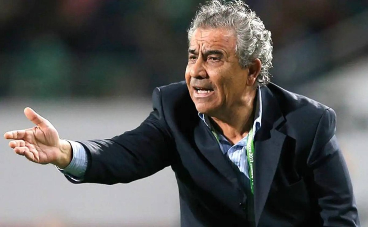 البنزرتي يغادر الأفريقي ويبدأ تحديًا جديدًا