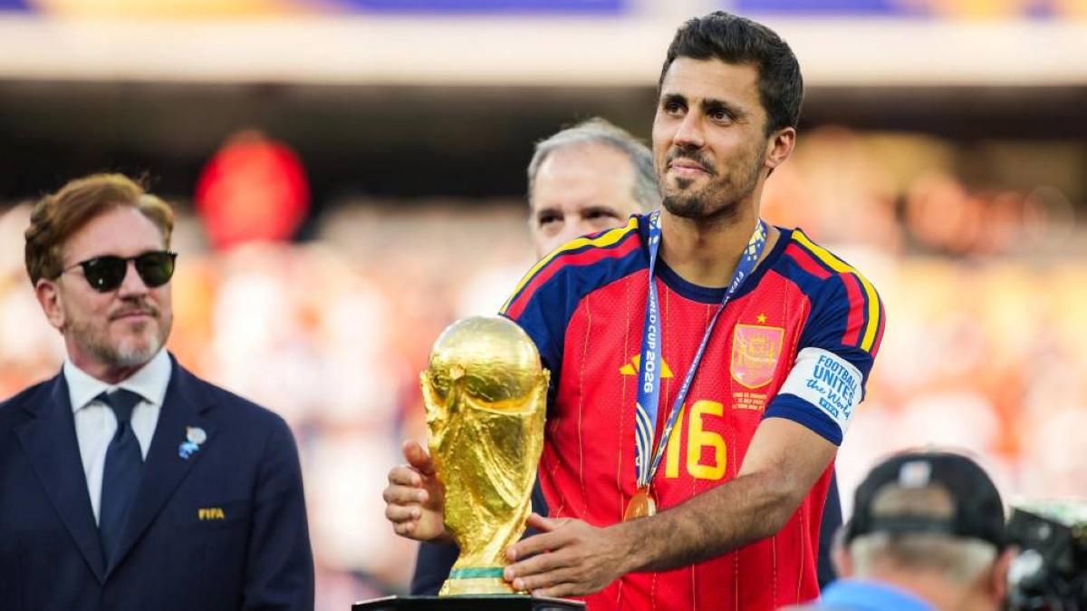 رودري.. لاعب لا يسجل كثيرًا لكنه يصنع كل شيء