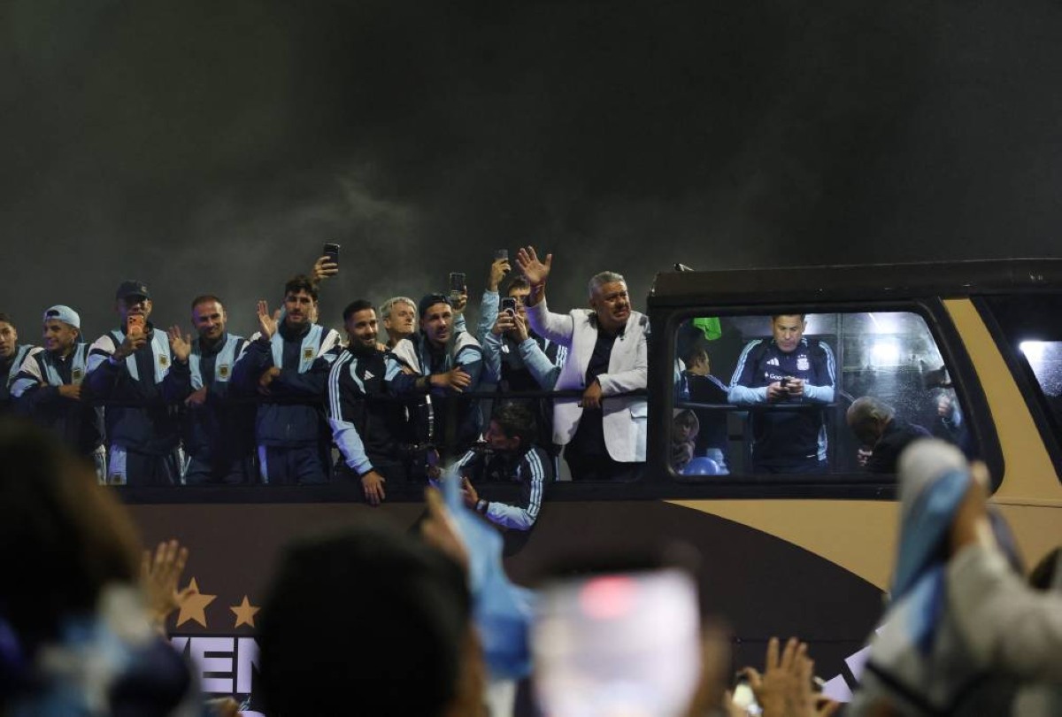 أنباء متضاربة واتهامات بالفساد.. الاتحاد الأرجنتيني ينفي احتجاز رئيسه في الولايات المتحدة