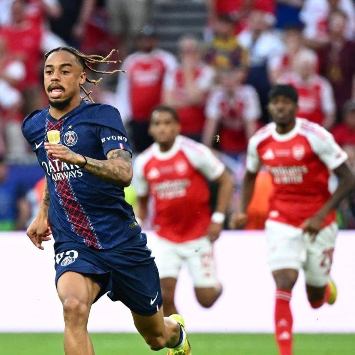 30 مليون يورو تبعد أرسنال عن باركولا .. واللاعب يفضل ليفربول