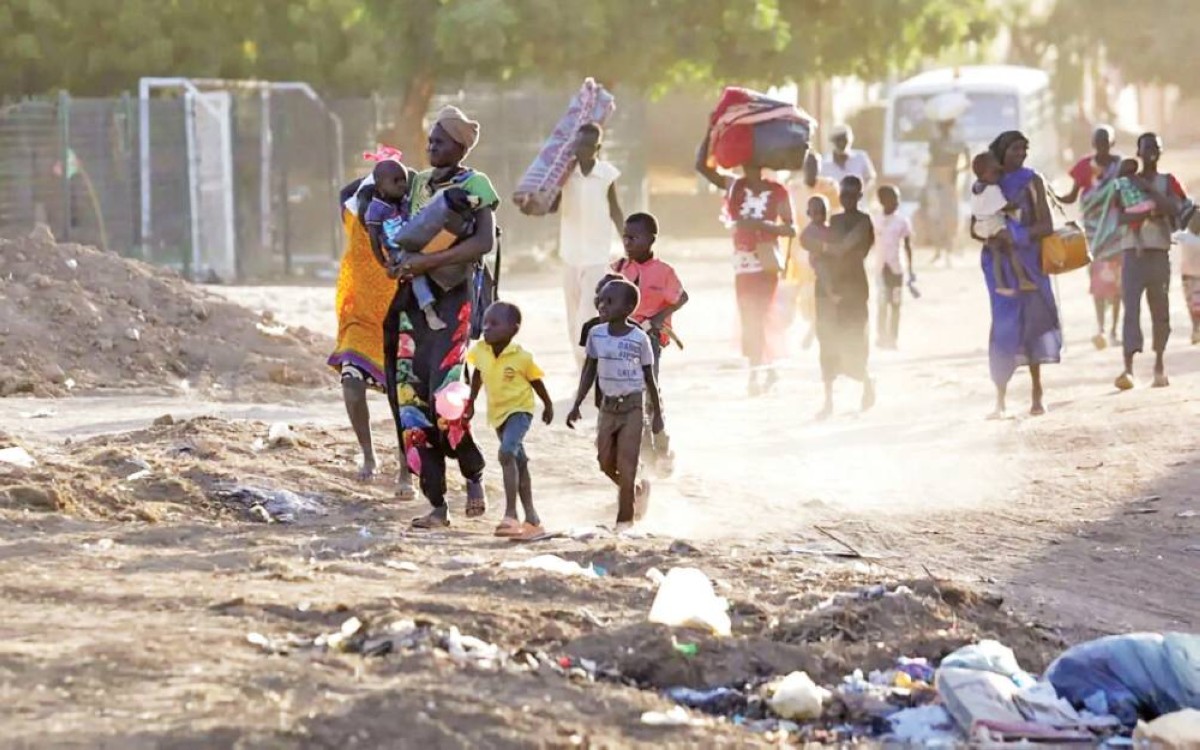 «فورين أفيرز»: إيران والحوثيون يدربون فصائل متطرفة في السودان