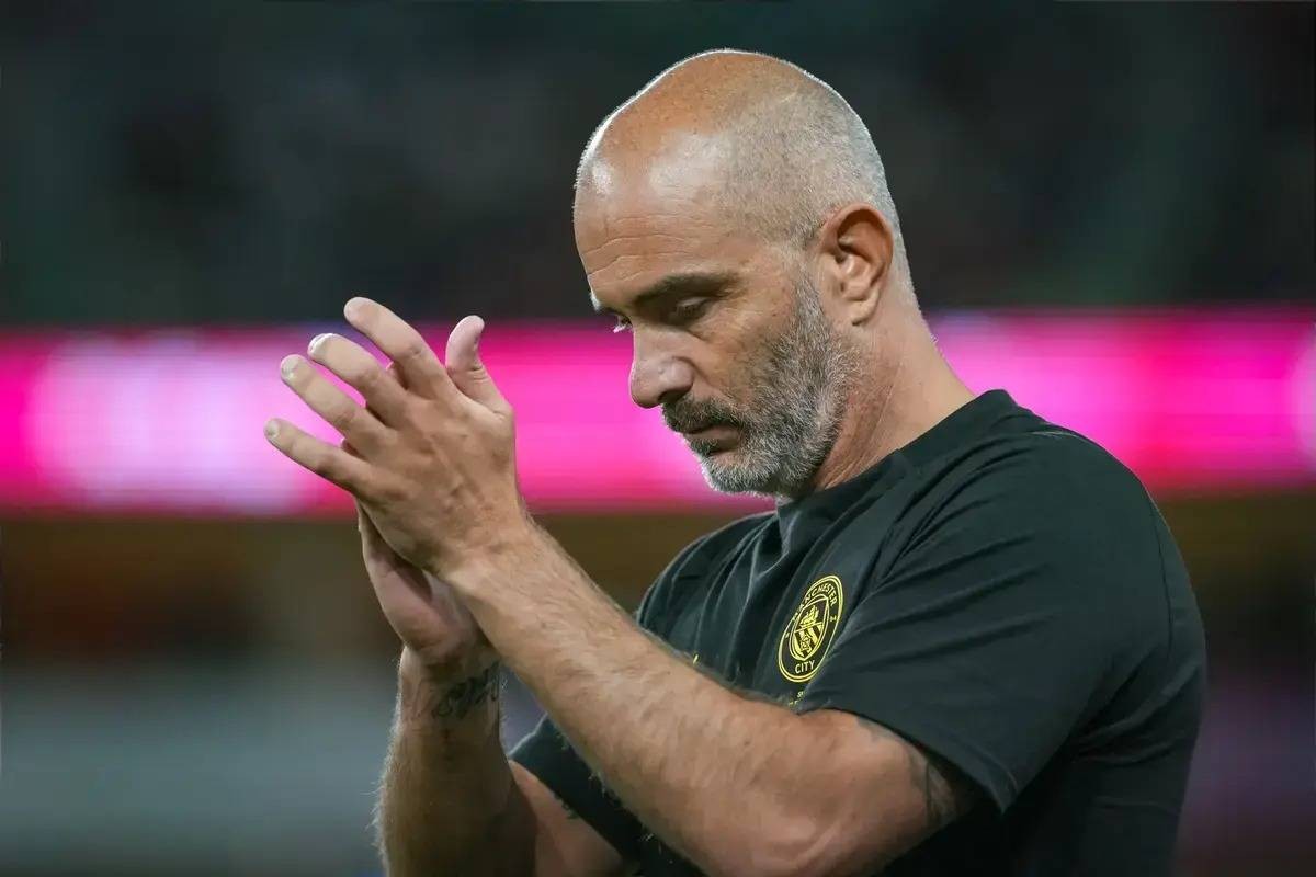 9 أندية تبدأ الدوري الإنجليزي بمدربين جدد