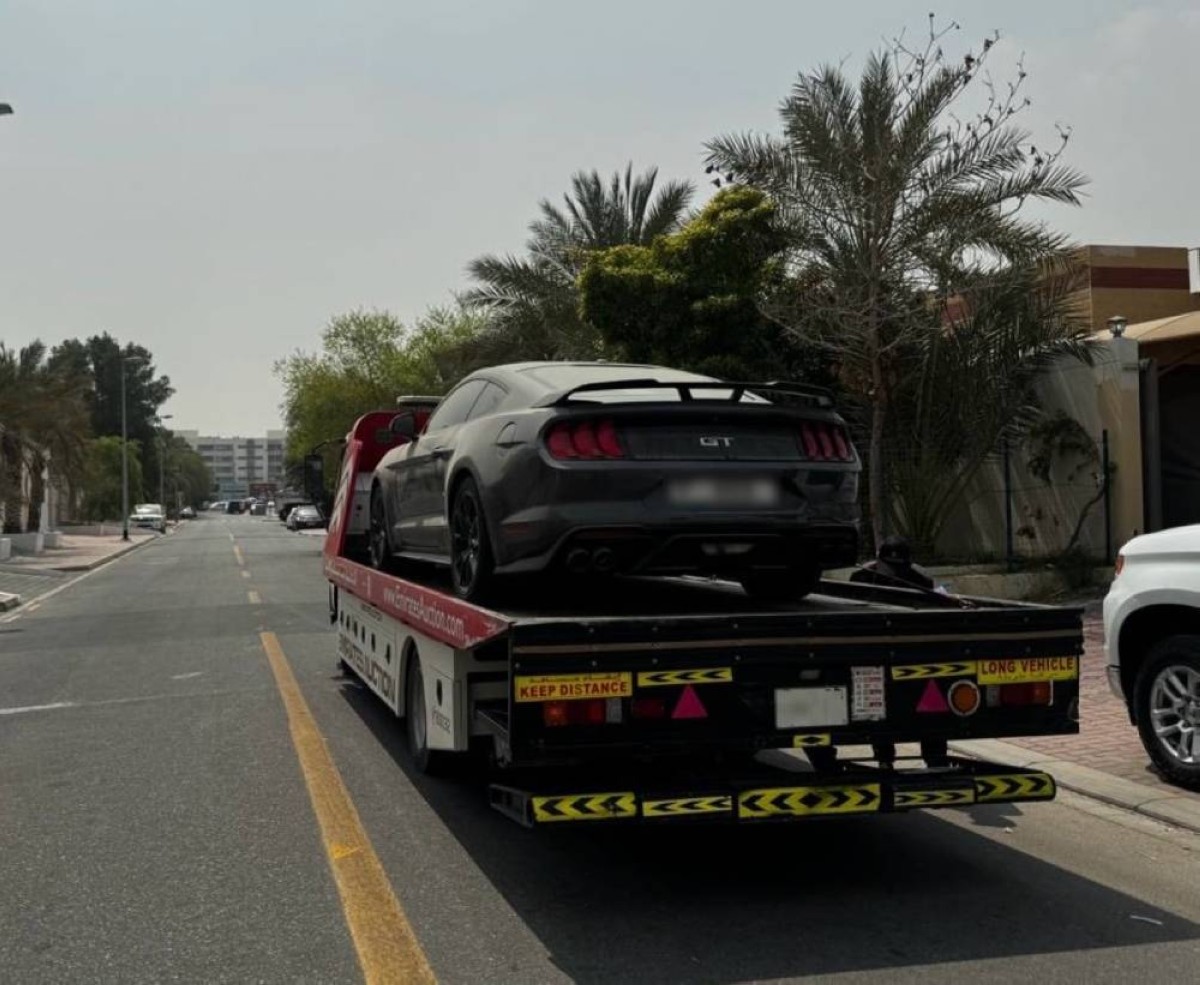 شرطة دبي تدعو أصحاب المركبات إلى تسوية أوضاعهم وتجنب الإجراءات القانونية