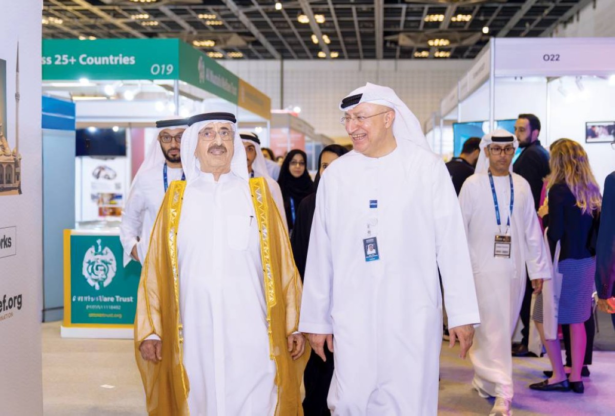 دبي تجمع العالم لصياغة مستقبل العمل الإنساني