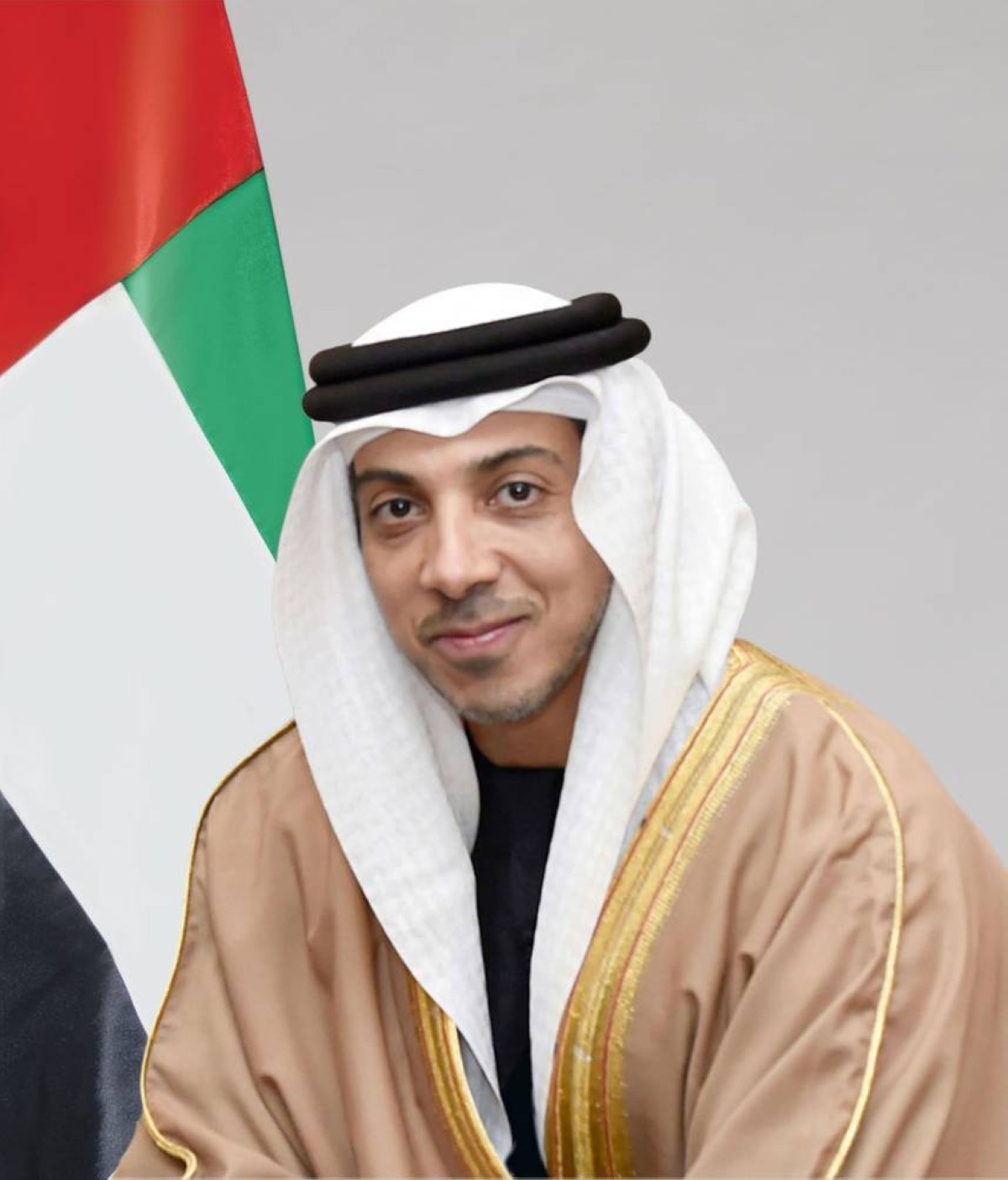 منصور بن زايد يعتمد برنامج موسم سباقات الخيل وبطولات الفروسية لعام 2026-2027