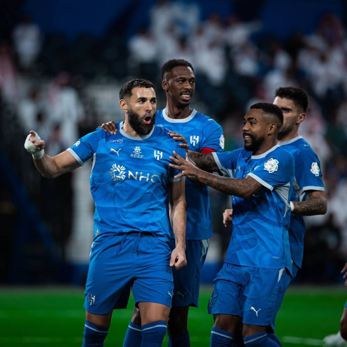 الهلال يُنهي تعاقده مع بنزيمة «بالتراضي»