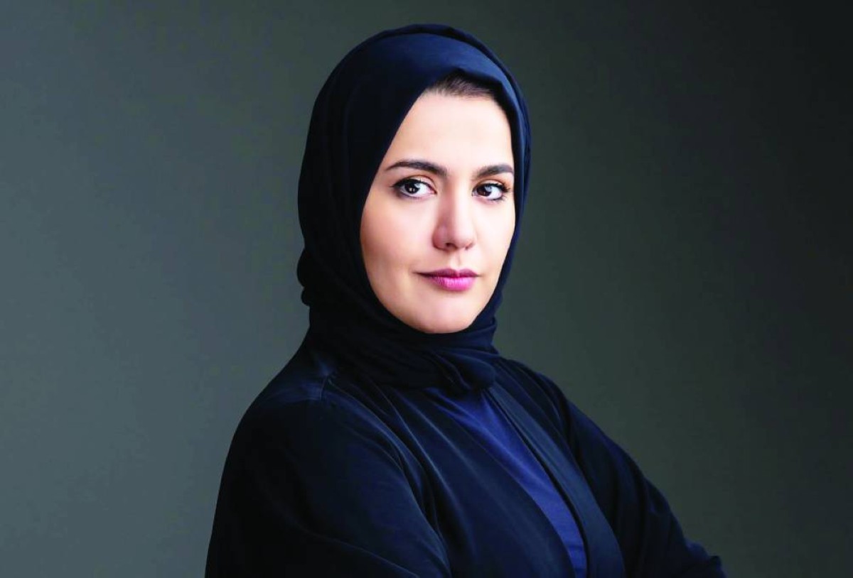 رحلة الدلالة بين التلميح والتصريح عند أمل السهلاوي