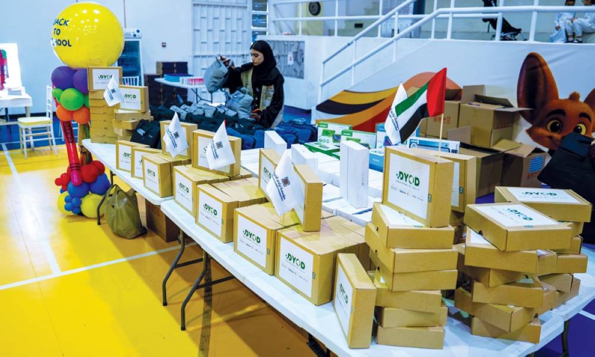 1500 جهاز رقمي من المدرسة الرقمية للطلاب