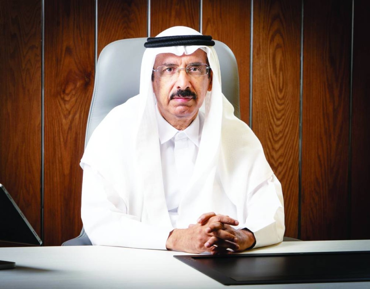محمد المر شخصية «أعلام الإمارات» الأولى في «أبوظبي للكتاب»