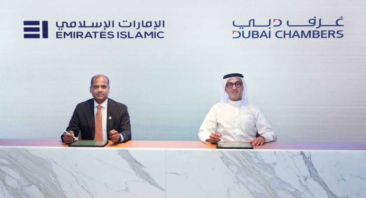 تفاهم بين غرف دبي و«الإمارات الإسلامي» لتزويد الشركات بحلول مصرفية