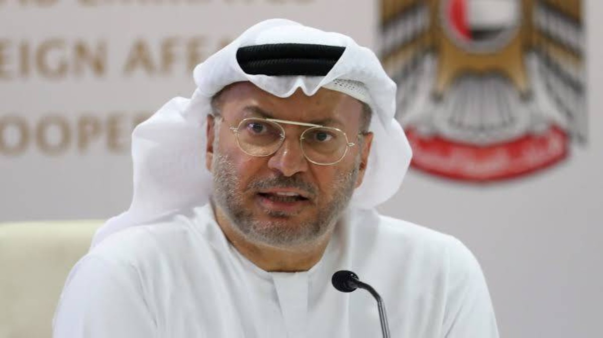 أنور قرقاش: العلاقات الدبلوماسية تدار بالعقل ولا تكون رهينة احتقان داخلي