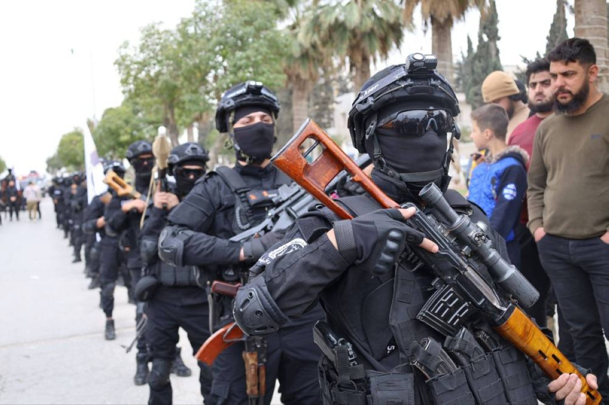 سوريا.. مقتل 3 من عناصر قوى الأمن باشتباكات مع مسلحين