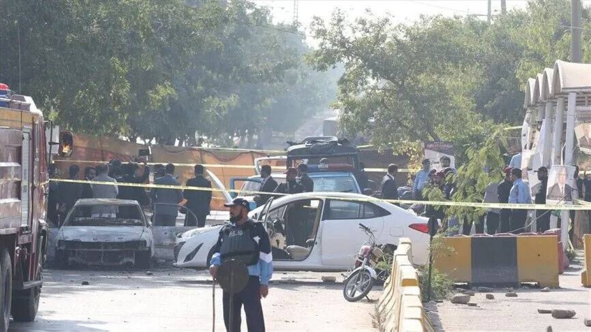 مقتل 16 شخصاً وإصابة 50 جراء هجوم بسيارة مفخخة في باكستان