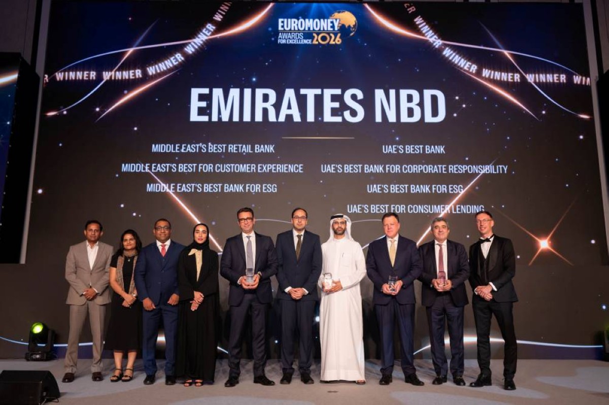 «الإمارات دبي الوطني» يحصد 12 من جوائز «يوروموني للتميز» و«يوروموني للتمويل الإسلامي» لعام 2026