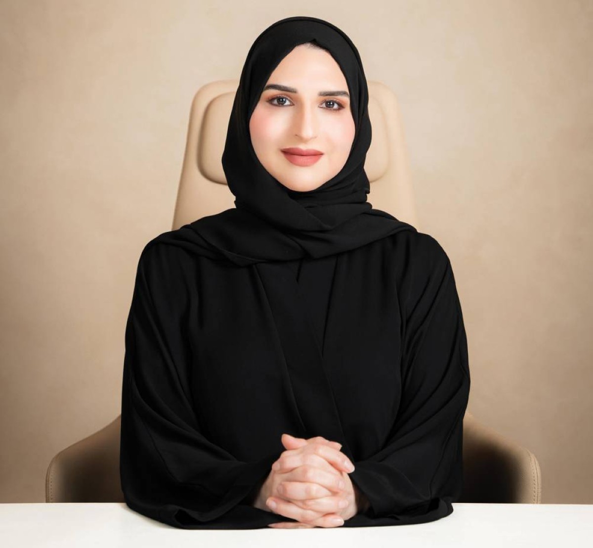 العباءة.. بين الحشمة والحرية
