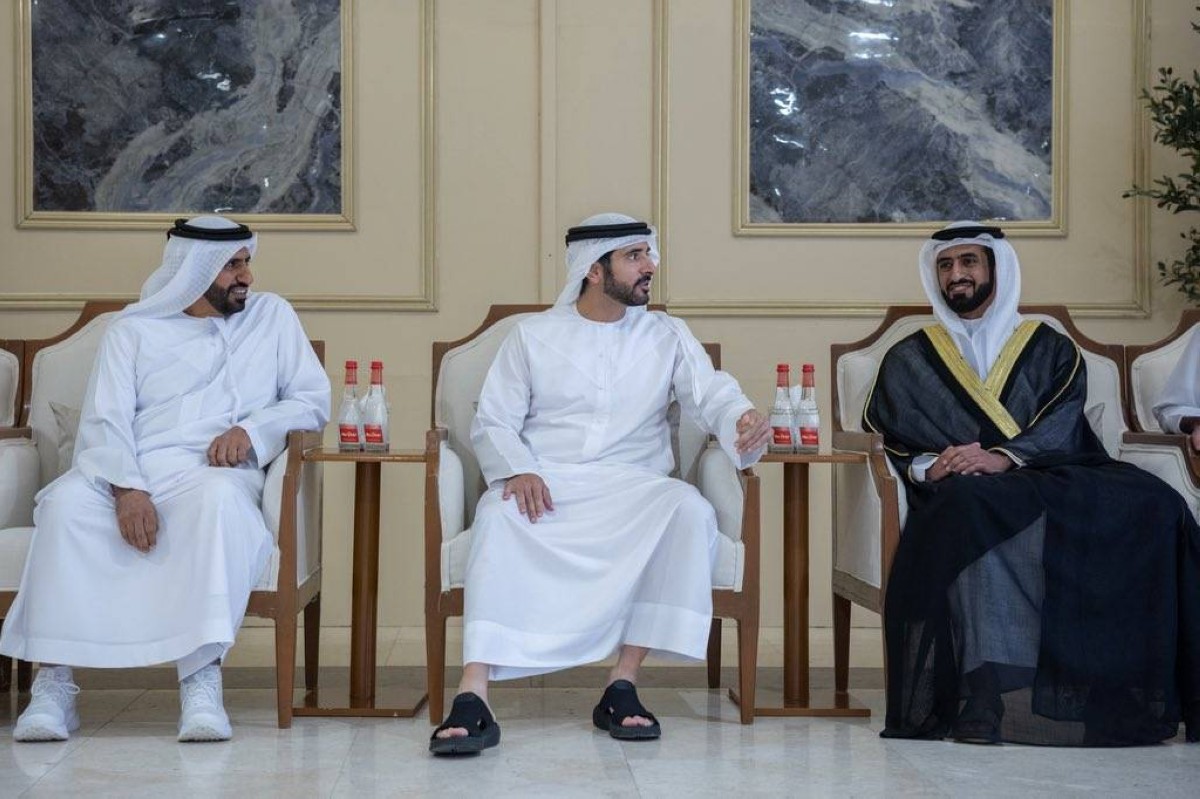 حمدان بن محمد يحضر أفراح الفلاسي